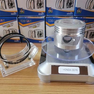 Practical Silver Yamaha Motorcycle Pistons , CD70 Forged Piston Yamaha 47mm CLY DIA