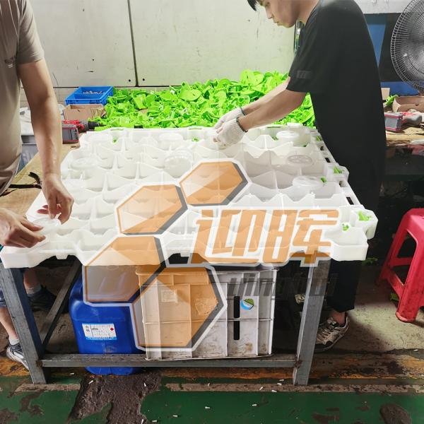 Outdoor PP Plastic Portable Event Flooring Turf Protection Banquet Stadium Tent Flooring