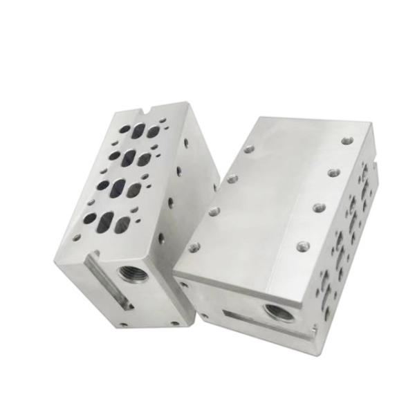 Металлические детали из алюминия