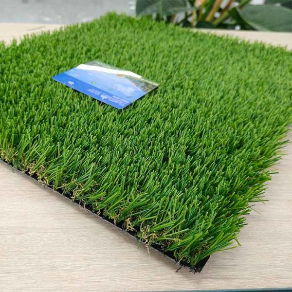 Erva sintética multicolorida de 30 mm, relva artificial de paisagem para proteção ambiental