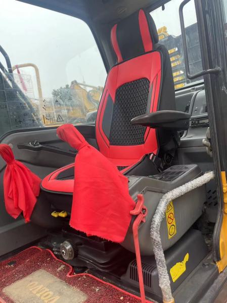 Excavateur volvo 140b à vendre