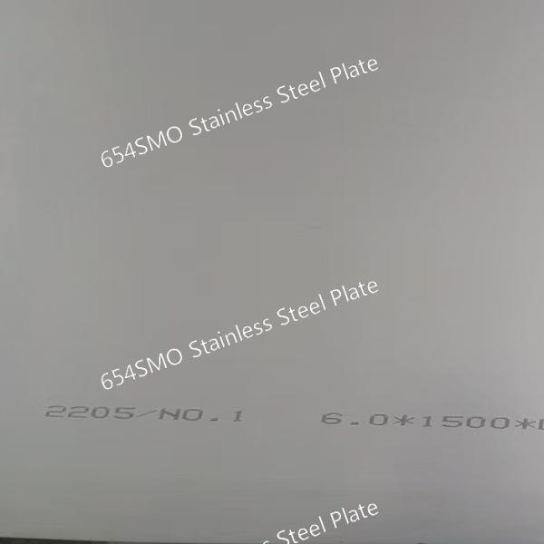 Plaque d'acier inoxydable 654SMO de haute pureté destinée aux secteurs de la production d'électricité chimique pour la marine