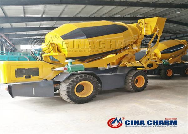 4 Wheel Driver 1.2m3 Self Loading Concrete Mixer Truck