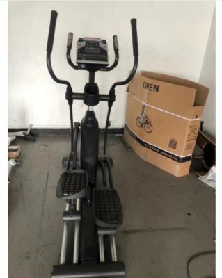 ISO9001 Elliptical Gym Equipment Exercise Elliptical Bike Loading 150kg