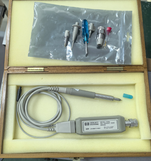 Keysight Agilent 85024A High-Frequency Probe 300 kHz to 3 GHz with Low Input Capacitance and Unity Gain for Accurate Circuit Testing