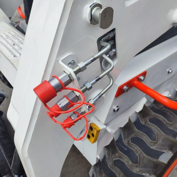 Small Forklift Slip Loader Multi-Function Diesel Skid Steer Loader 3433*1740*2007