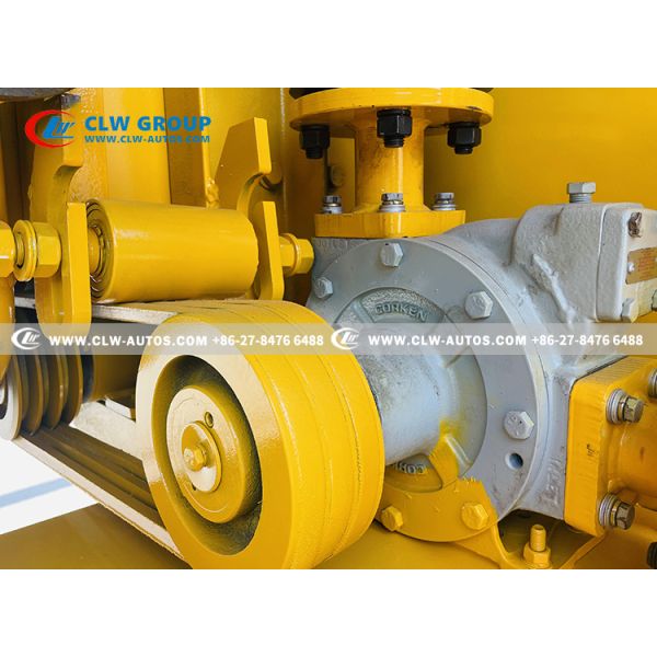 Sinotruk HOWO 4x2 15,000L LPG Bobtail Truck with CORKEN Z2000 Pump and Q345R Steel Tank for Heavy-Duty Propane Delivery
