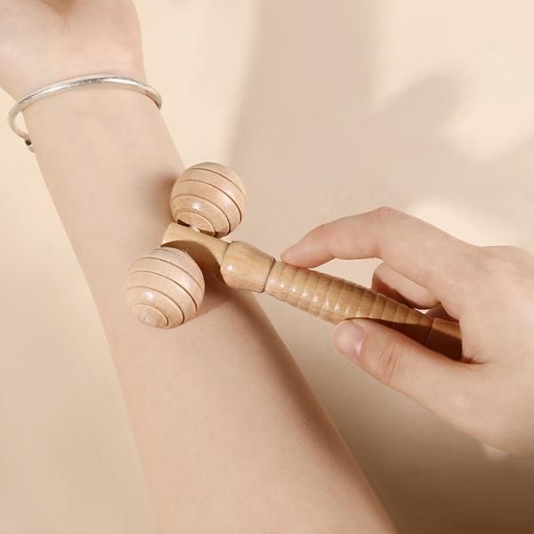 Logo Engrave Wooden Face Roller for Face Wood Therapy Natural Wood Customized Service
