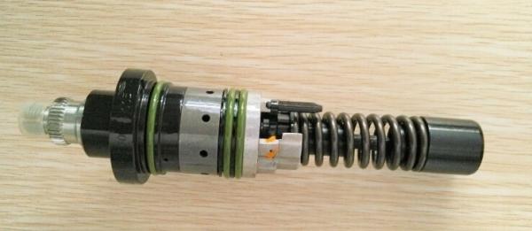 Original Bosch injector pump 0414401105 for Deutz 02112860 fuel pump VOE 20500360