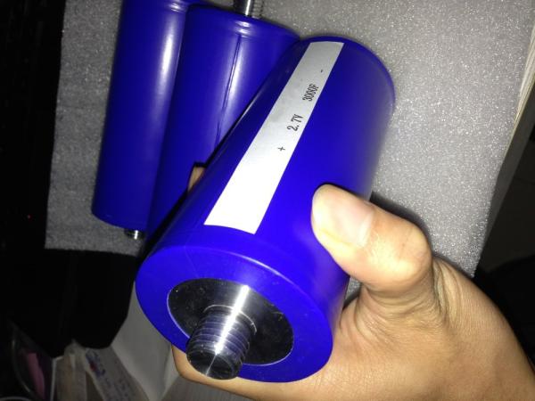 Solar Power Large Capacitance 2.7V 3000F Power Farad Capacitor