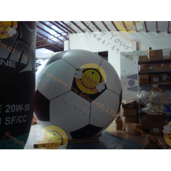 Раздувной спорт рекламы раздувает большая форма футбола для напольных случаев