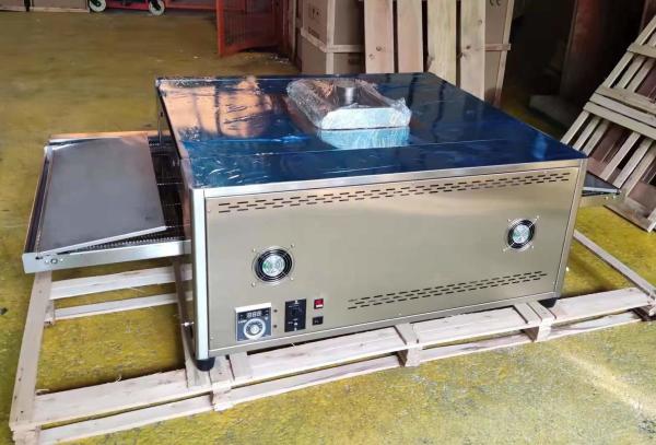 12KW Commercial Kitchen Equipments Hot Air Convection Gas Conveyor Pizza Oven 12 Inch Crawler Type