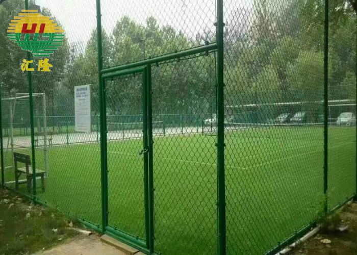 Гальванизированная проволочная изгородь 8.5ft x 30ft звена цепи сетки диаманта 45x45 для земли безопасностью