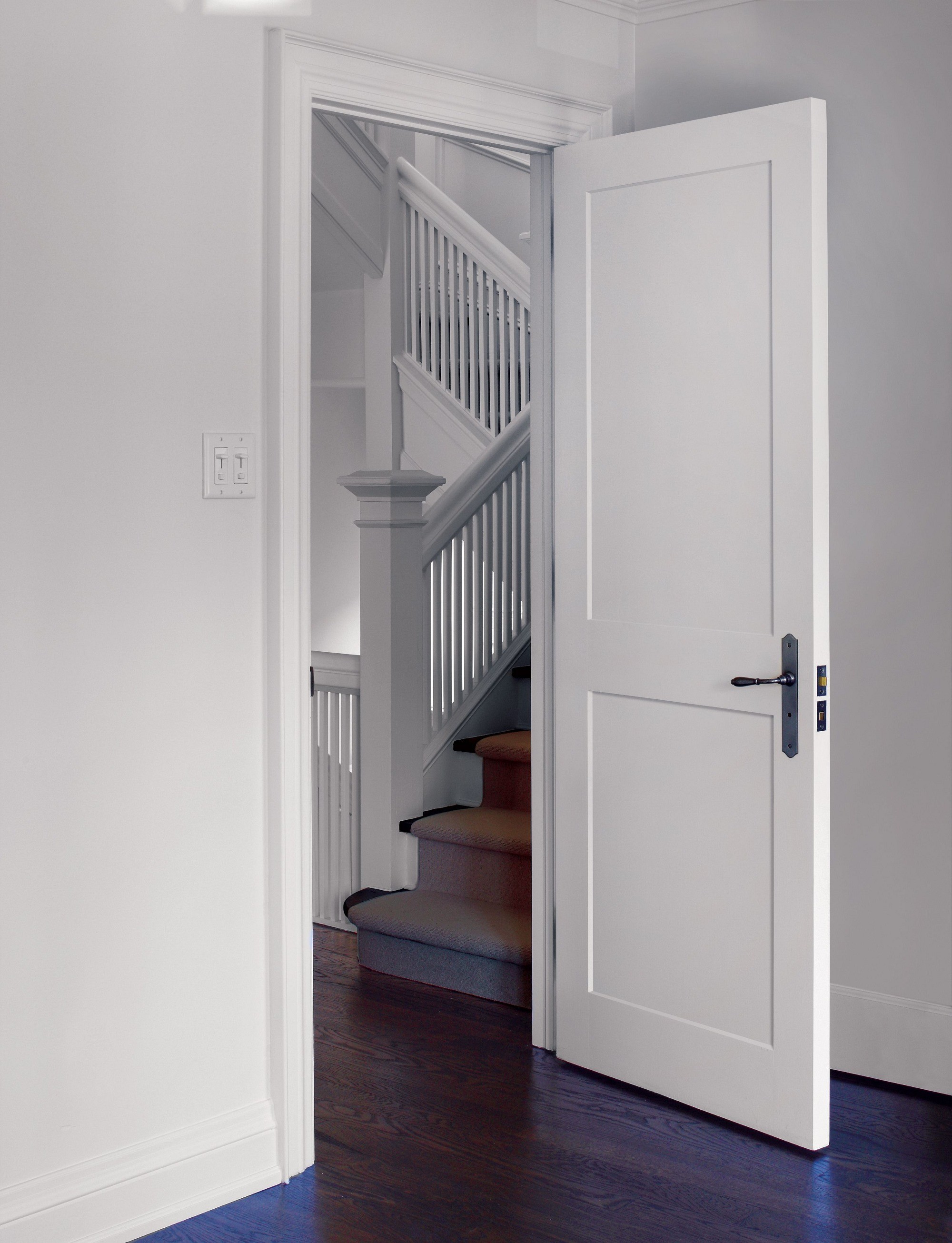 Modern Simple YALIG 2022 High End Custom Wooden Interior Door for Simple Installation