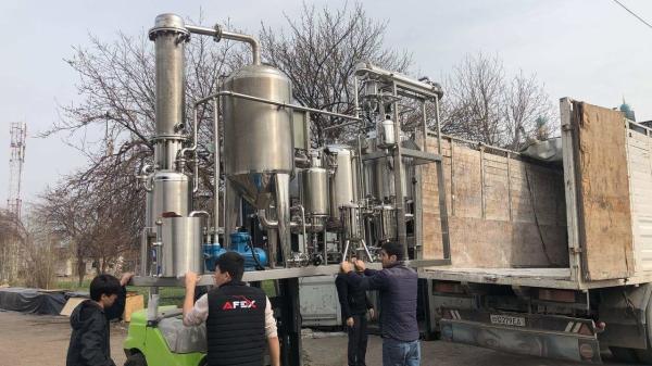 First-level Refining Carbon steel 0.5TPD edible oil refinery machine