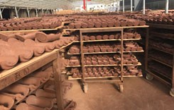 6% Absorción de agua Tejas de techo de arcilla asiática sin glaseado Impermeabilización asequible