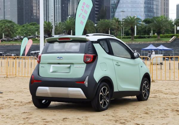 Carro elétrico de 30KW 4 Seater, lítio Ion Electric Car Chery EQ1 de 301KM