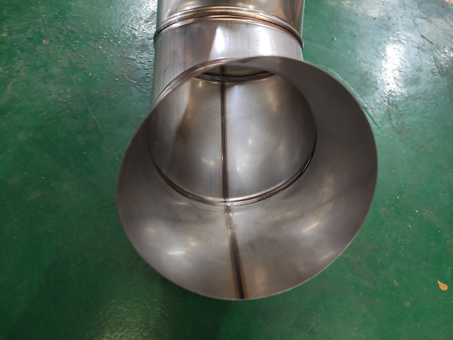 Stainless Steel Motor Roller Horizontal Continuous Pneumatic Rolling Pipe Elbow Duct Circular Seam Welding Machine