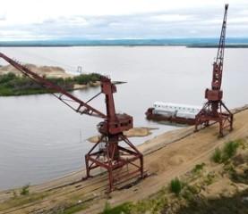 Safe Secure Cargo Handling Heavy Lift Offshore Cranes Pontoon Boat Crane  5t To 40t