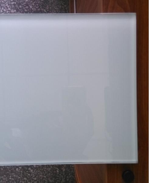 Black and White Color Safety Tempered  Glass Panel for Back Walls