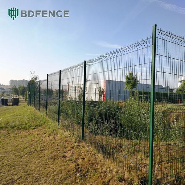 Backyard-Guard V Mesh Fence - Easy-Clean & Aesthetic-Durable