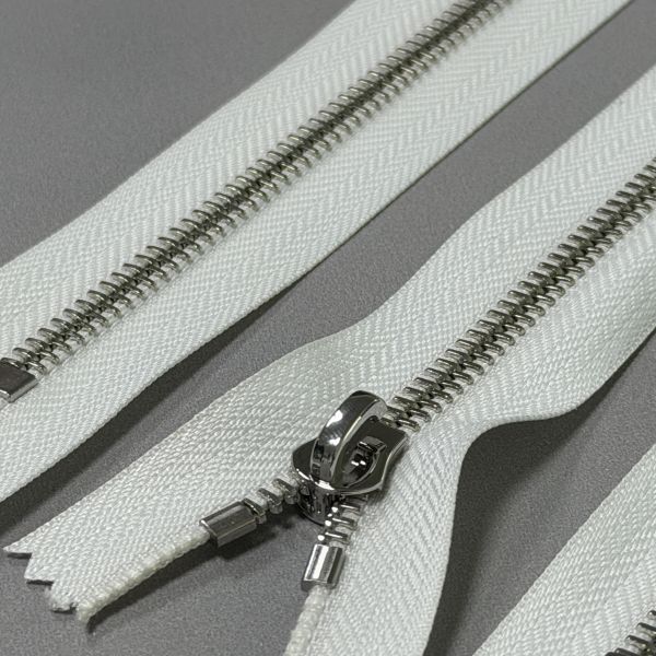 Durable #5 Euro Teeth Metal Closed End Zipper Bright Nickel Precise Dimensions