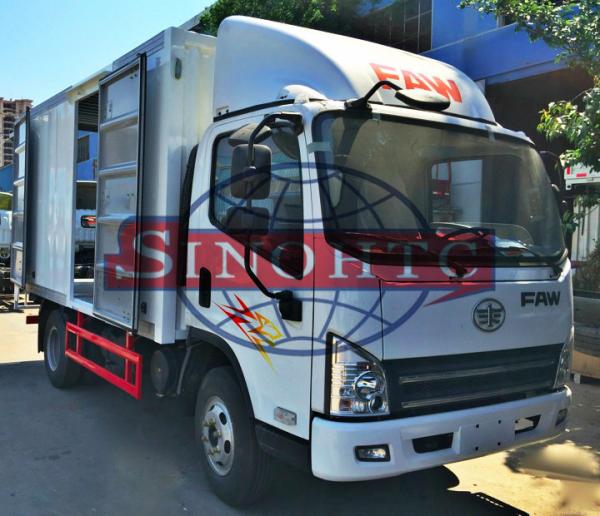 3 - 5 Tons Cargo Transport Truck LHD FAW Closed Van Truck 5000Kg Rated Load