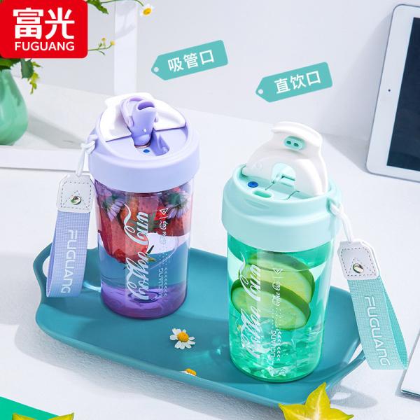 Leakproof 550ml Tritan Bpa Free Water Bottle Safe Creative High Appearance Summer Single Wall Coffee Mug Bottle Multifunctional Use With Customized Logo