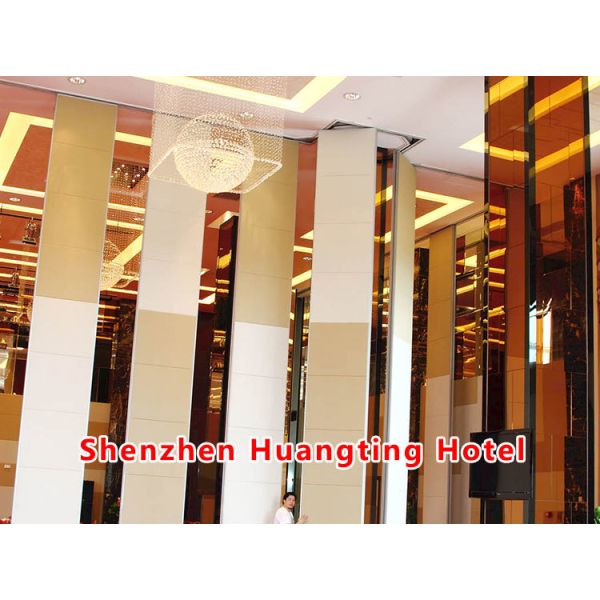 Aluminum Movable Partition Wall with 105CM Thickness STC Rating 42-56dB and Up to 18M Height