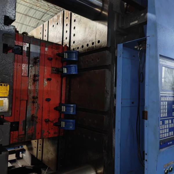 MA10000/8400, servomotor