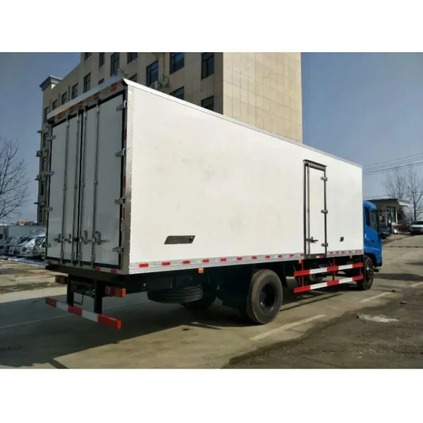 12ton Refrigerator Truck Customized 6.8m Freezer Cargo Van Truck