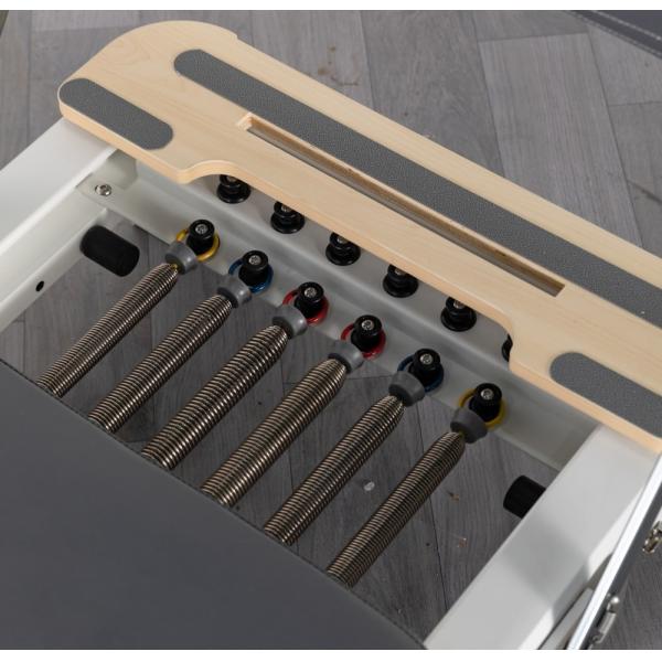 Gericon commerical use G-PRH012 Folding white aluminium pilates reformer for Fitness