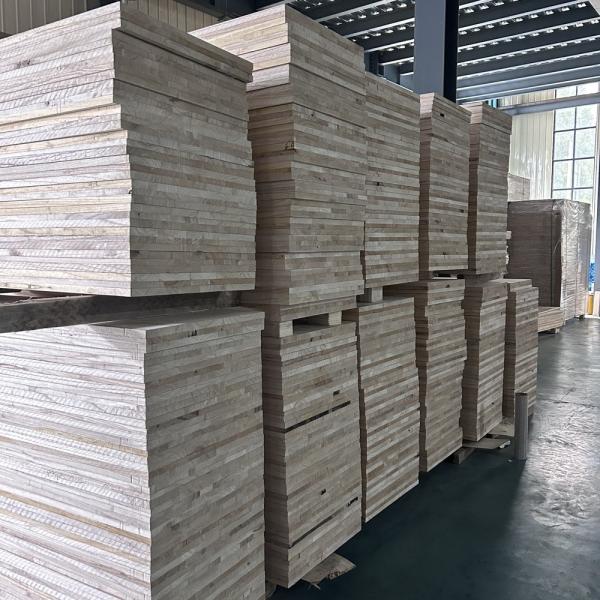 Moisture Content 8%-12% Solid Wood Board Paulownia Lumber Direct Supply for Wooden Box