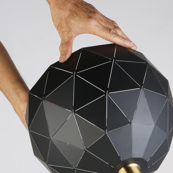 Zhongshan Modern Design Black Gold Metal Iron Ball Indoor Hanging Pendant Light Lamp Fixture for Kitchen Dinning Room