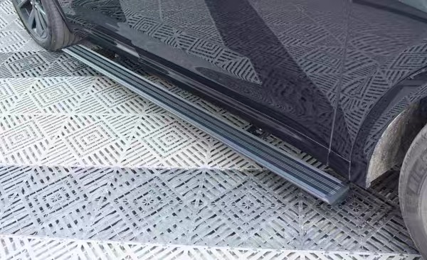 For Electric Side Steps Retractable Running Board Power Foot Pedals Powersteps Exterior Accessories for Lixiang L6 L7 L8 L9