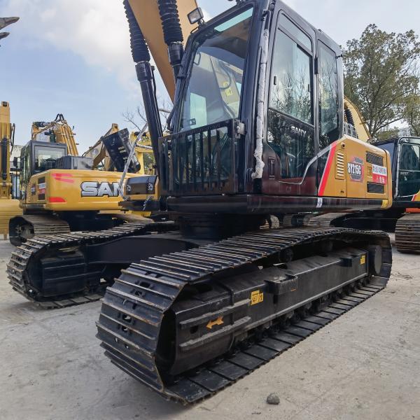 Excavadora SANY SY215C usada com motor MITSUBISHI e em bom estado