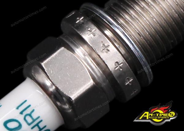 Auto Parts Car Spark Plugs Plus Laser Iridium Spark Plug 90919-01233 For RAV4 4Cyl Sienna Camry