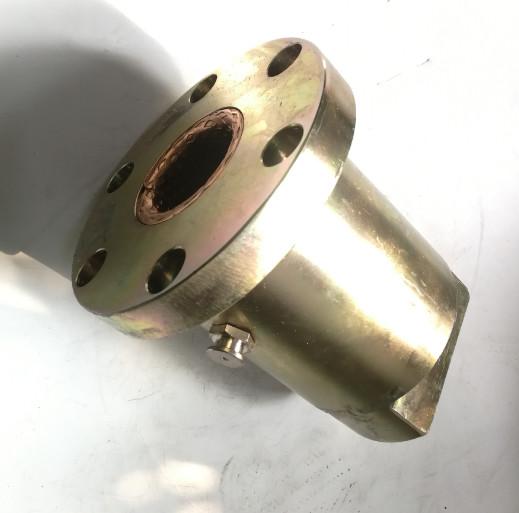 Silvery Kalmar Forklift Parts Lock Sleeve Steel Easy Installation Non Damaging