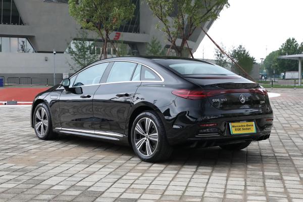 Mercedes Benz EQE Medium Large Car Acceleration 6.7s/100KM Intelligent Drive L2