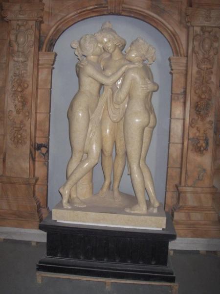Three grace lady sculptures / garden Decoration Sculpture