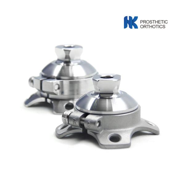 Adaptador piramidal rotativo de componentes prostéticos más bajos del miembro