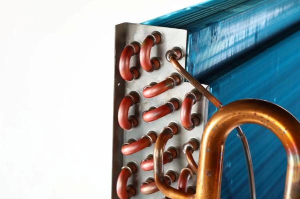 Customized Copper Evaporator Coil Heat Exchanger with 1.4~2.0mm Fin Space and 21*12.7mm Hole Pitch