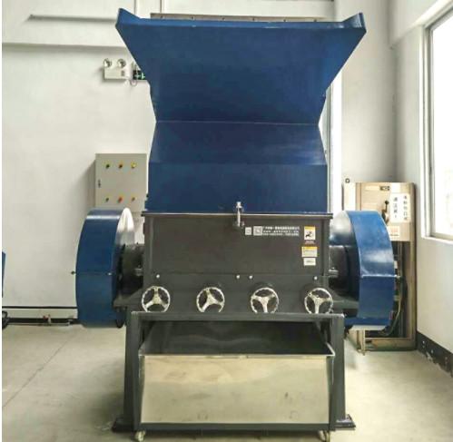 PVC plastic pipes Crusher, waste plastic pipes shredder China factory/75HP 56KW Strong Plastic Crusher
