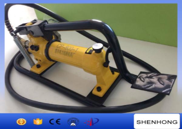 Overhead Line Construction Tools , 70Mpa Pedal Type Foot Operated Hydraulic Oil Pump For Power Supply