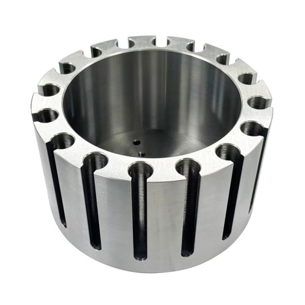 Chez United CNC Machining, nous sommes spécialisés dans les centres d'usinage CNC, offrant des services de haute qualité par l'intermédiaire de Quality CNC Machining Inc.