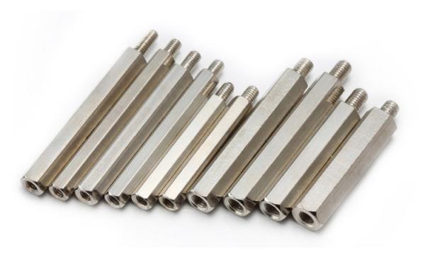 A linha de aço inoxidável encanta o homem do parafuso masculino do suporte isolador e o suporte isolador fêmea