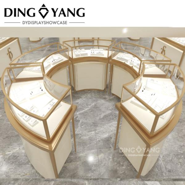 Curved Hot-Bended Glass Corners Jewelry Display Showcase Modern Fashion Design