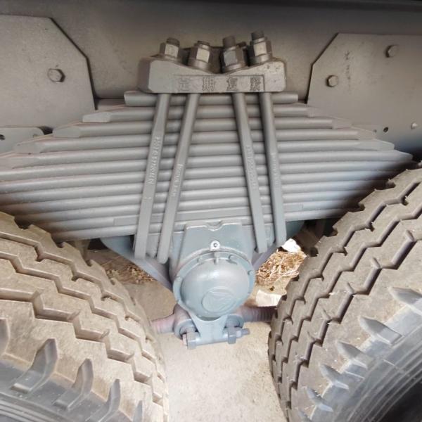 Used Dumping Type Front Lifting Style Heavy Duty Dump Truck Chassis in Good Condition