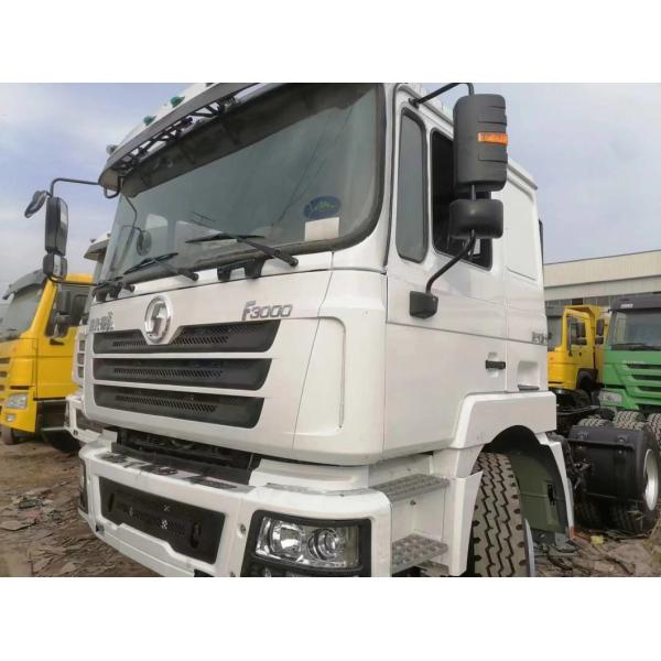 Shacman F3000 6X4 Heavy Head Tractor Truck with 351-450hp Horsepower and ≤5 Seats