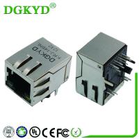 Le port simple 10/100 BASE-T RJ45 a intégré le Magnetics Jack, G/Y mené